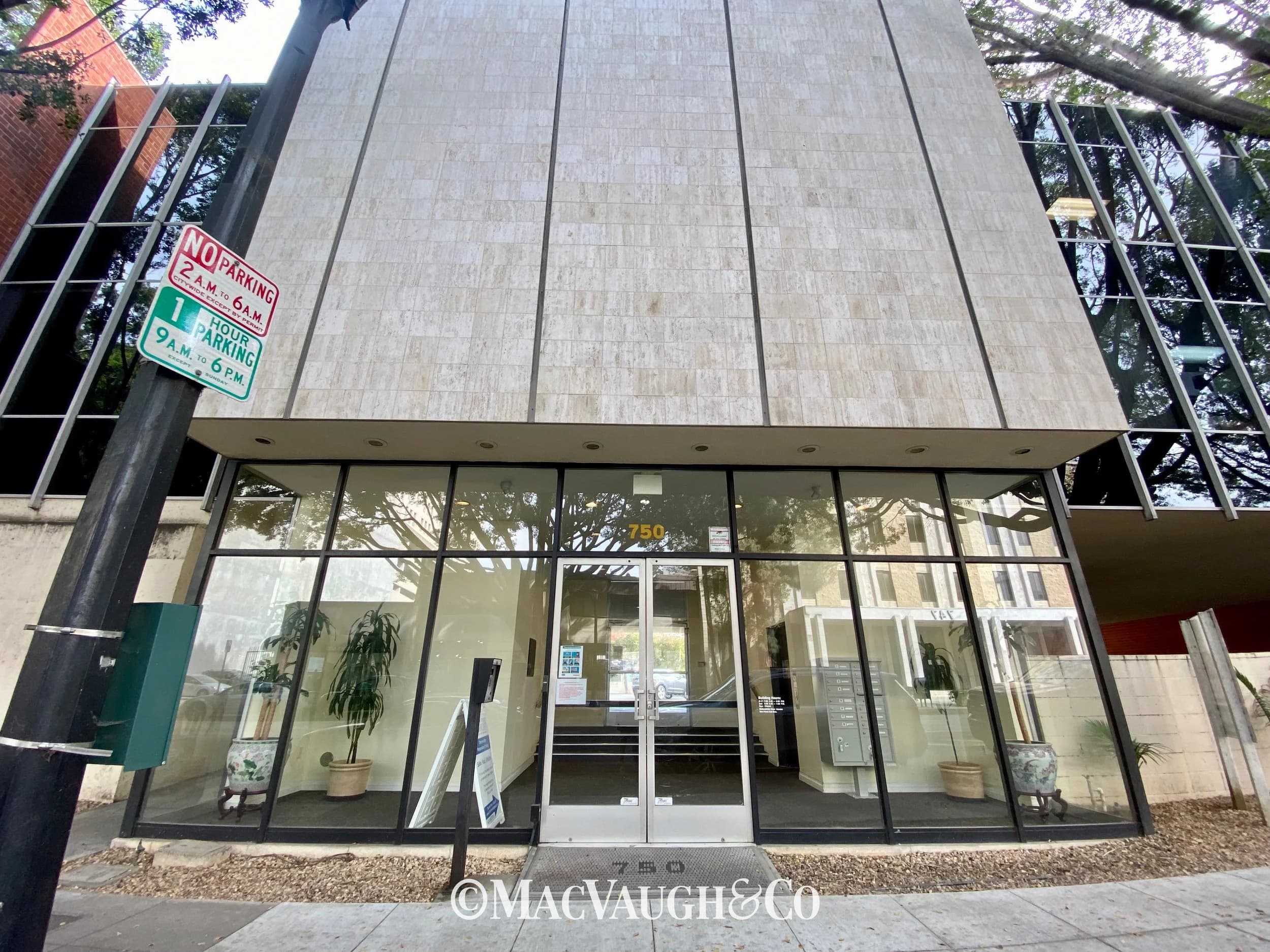 Building at 750-776 E Green St